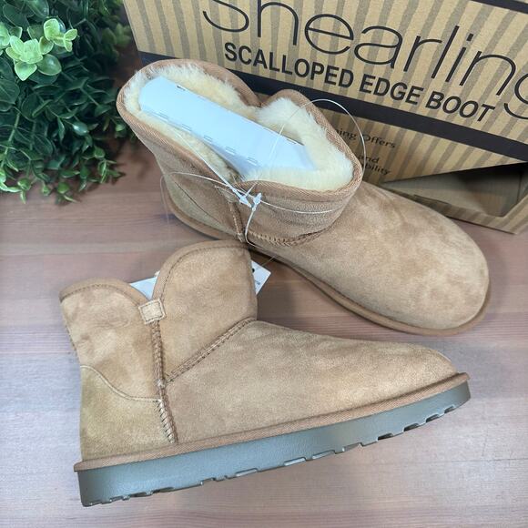 Kirkland Signature Women's Havane Tan Shearling Scalloped Edge Boots Size 7 - Picture 1 of 6